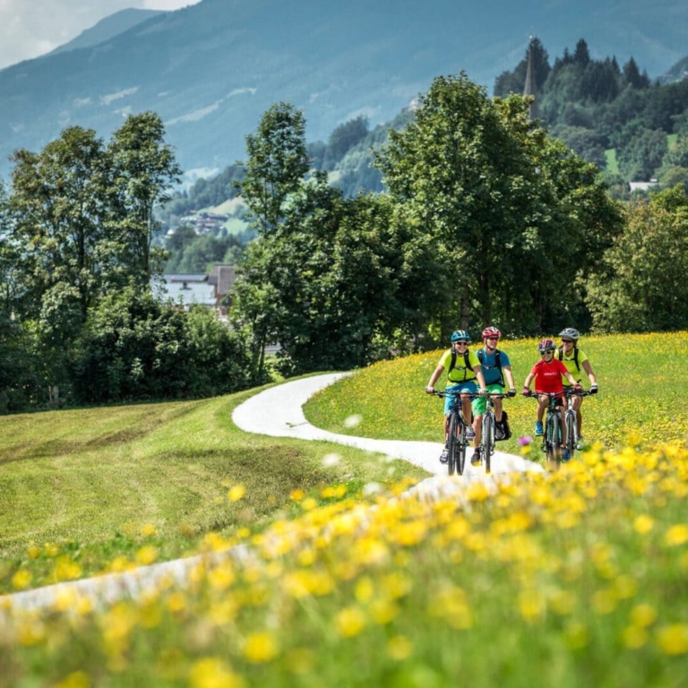Radfahren im Salzburger Land © SalzburgerLand Tourismus