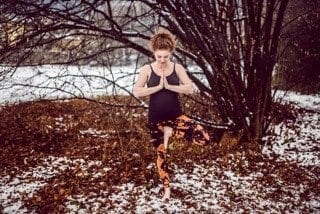 Yoga im Wald ©Bianca Leierer