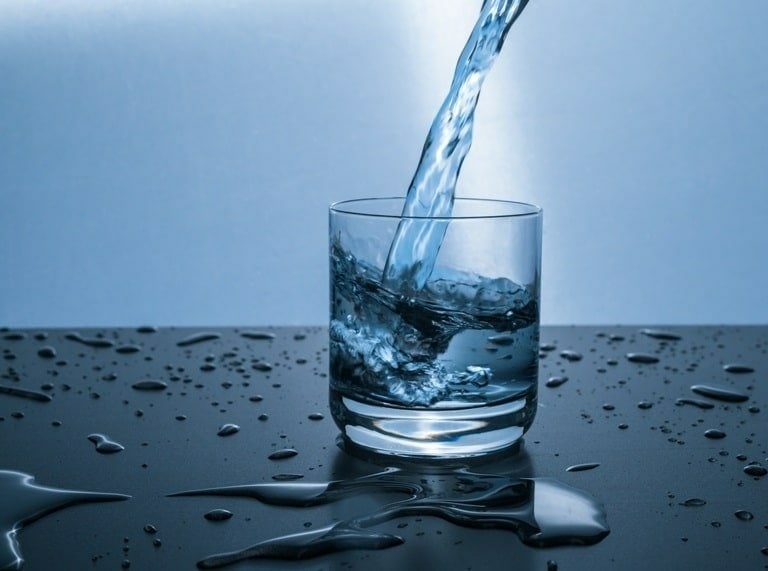 Wasserglas pexels photo