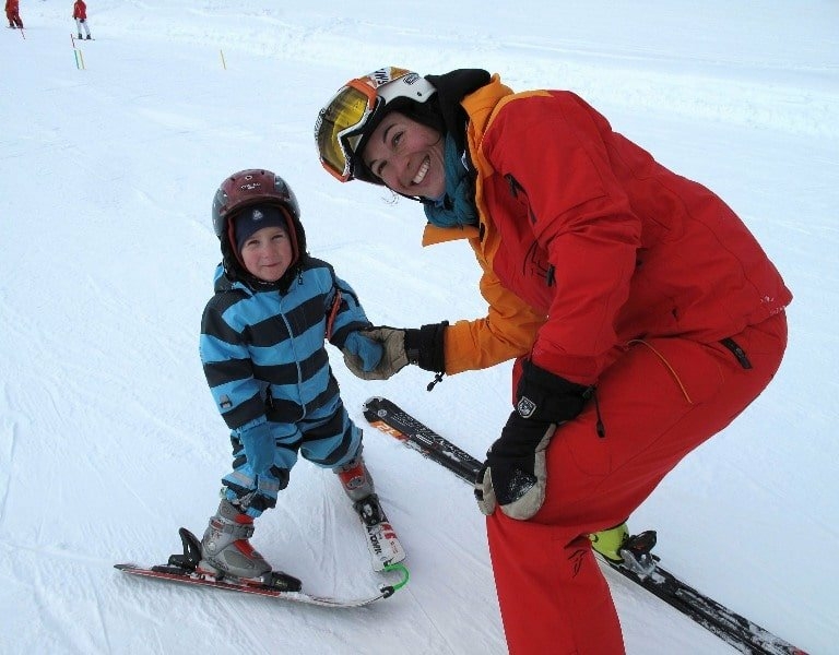 Die Kleinsten lernen Skifahren ©Skischule Russbach
