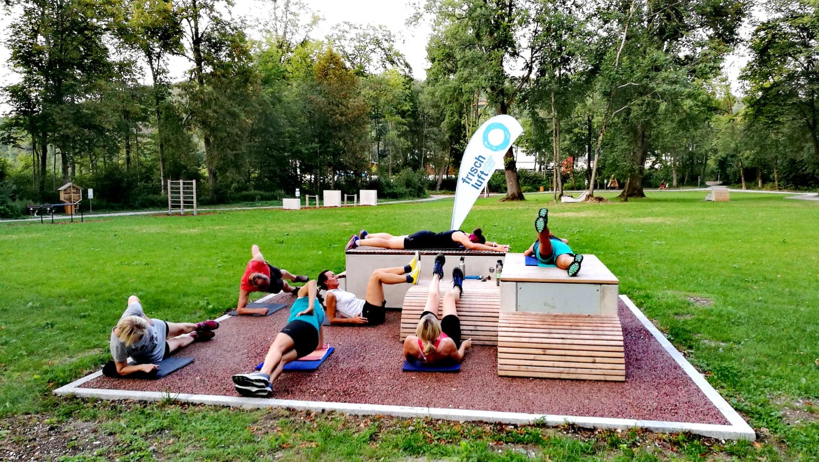 Frischluft Fitness im Löwensternpark in Oberalm