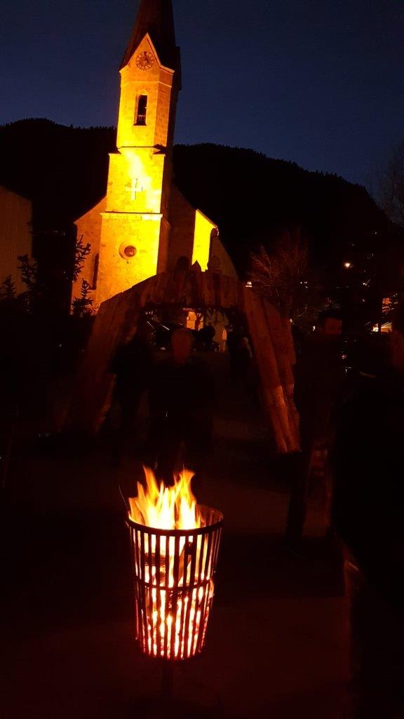 Advent in Russbach - gemütliche Feuerkörbe