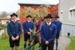 Pucher Palmesel mit Markus, Philipp, Josef und Hubert vor der Pfarrkirche Puch